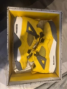 Nike Jordan 4 Retro Mid Lightning - UK Size 11 - Picture 1 of 5