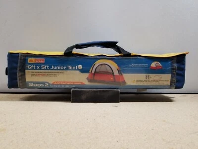 Tienda Ozark Trail Jr. Foto 1 de 2