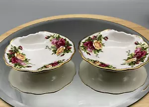 Vintage Royal Albert Two Porcelain Soap Holders Dishes Old Country Roses - Picture 1 of 12