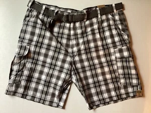 NWT Men's Foundry Belted Cargo Shorts Big & Tall 52 black white plaid - Picture 1 of 5
