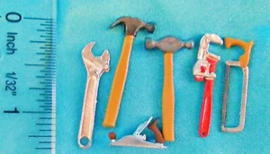 6 - Set of Tools S-4 - 1" MINI DOLL HOUSE ACCESSORIES. - Picture 1 of 2