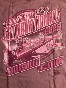 CAMISETA NHRA DRAG RACING OFICIAL 2025 GATOR NATIONALS RETRO EVENTO PURO TALLA XL - Imagen 1 de 4