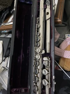 Flauto Yamaha YFL 21S - in custodia rigida - Foto 1 di 22