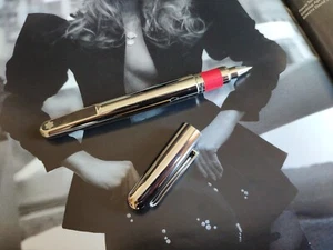 Montblanc Kugelschreiber Marc Newson Rot - Bild 1 von 14