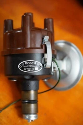 Restored VW German Bosch Distributor ZV/PAU 4 R 2 - Image 1 of 4