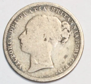 1880 GREAT BRITAIN ONE 1 SHILLING VICTORIA STERLING SILVER WORLD COIN #2566 - Picture 1 of 2
