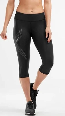  2XU Women's Capri leggings black white S Excellent - Image 1 of 4