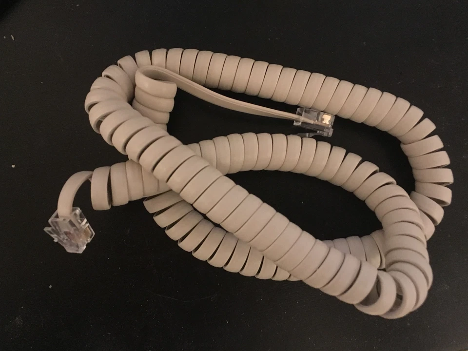 Keyboard cable for Apple Macintosh 128/512/Plus WORKING (M0110/M0110A keyboards) - Image 1 of 1