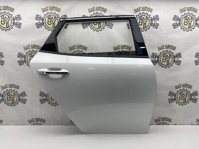 KIA OPTIMA ESTATE JF REAR DRIVER RIGHT SIDE DOOR PAINT CODE SWP WHITE 2016-2019 - Image 1 of 4