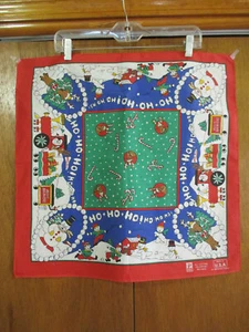 Pañuelo de Navidad París De Colección Bandana Elfos Reno Santa Muñecos de Nieve Tren HoHo - Imagen 1 de 4