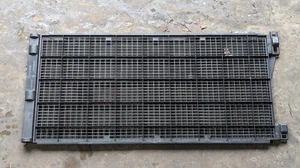 Renault Trafic Radiator Deflector Shutter Grid 622549226R MK3 1.6D 2015-19 - Picture 1 of 6