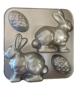 Nordic Ware Ostern Kuchenform Hase Kaninchen Ei Backform 9,5 Tasse Made in USA - Bild 1 von 6