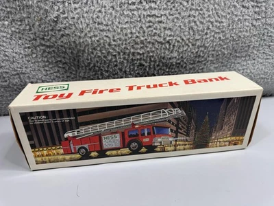 Vintage 1986 Hess Toy Fire Truck Bank Boxed Amerada Ladder Lights Hong Kong - Image 1 of 4