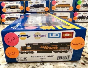 Athearn RTR HO Scale EMD SD45T-2 Union Pacific #8594 DCC/SONIDO/NUEVO EN CAJA - Imagen 1 de 4