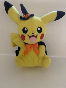 Pokemon Sonne & Mond Halloween Hexe Pikachu Plüschtier 8 Zoll *gebraucht* - Bild 1 von 4