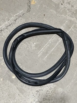 Lexus IS250 IS350 IS300 IS200t 2014-2021 OEM puerta trasera derecha pasajero sello de jamba Foto 1 de 3