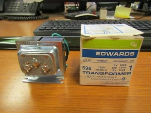 👀 NEW EDWARDS 596 CLASS 2 ENCLOSED TRANSFORMER 120V PRI 18V SEC CAT NO 596 - Picture 1 of 6