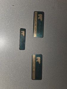 91-92 Lincoln Town Car Signature Series Jack Nicklaus Edition Fender Emblem SET - Bild 1 von 1