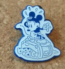 New listing
		Disney Trading Pin Mickey Mouse Dvc Suitcase Packing