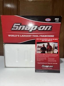 NHRA 1/24 Scale Diecast 2010 Snap-on Cruz Pedregon Toyota Funny Car NIB - Picture 1 of 8