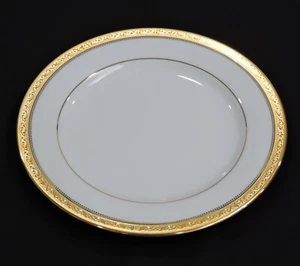 Noritake Signature Gold Salad Plate 4276 Diameter 8 1/4" - Picture 1 of 3