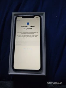 Apple MRYA2B/A iPhone XR - 64GB - Blue iPhone Locked To Owner - Afbeelding 1 van 3