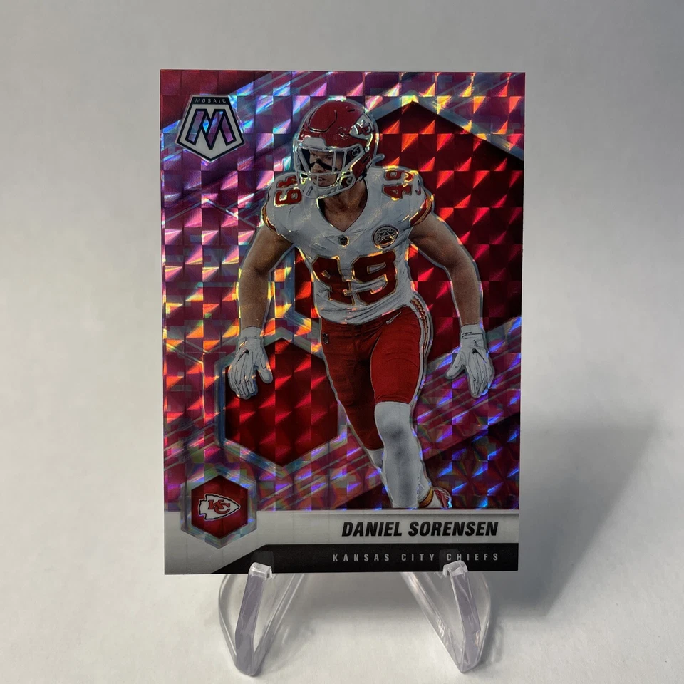 2021 Panini Mosaic Daniel Sorensen Pink Prizm Kansas City Chiefs #7 - Image 1 of 1
