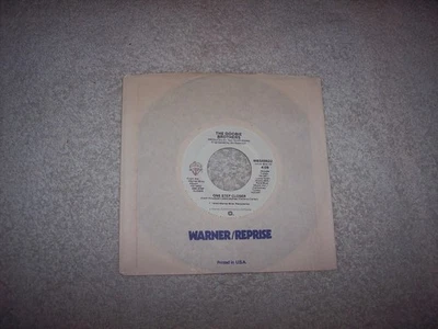 THE DOOBIE BROTHERS--ONE STEP CLOSER / SOUTH BAY STRUT  45   #1098 - Image 1 of 4