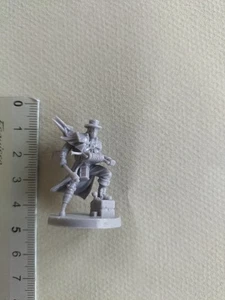 BRENOIR HUNTER MINIATURE /ANCIENT BLOOD VAMPIRE HUNTERS /G842 - Imagen 1 de 1