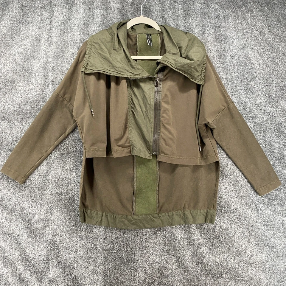 Chaqueta Stella Carakasi Mujer S/M Verde Cremallera Completa Alta Baja Damas Clásica Minimalista Foto 1 de 4