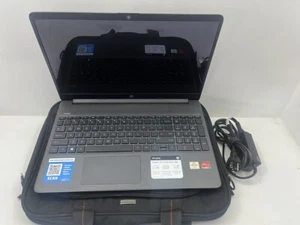 Hewlett Packard HP 15-ef1078nr 15.6" 4GB Ram 256Gb SSD AMD Athlon 2.4GHz Laptop - Picture 1 of 7