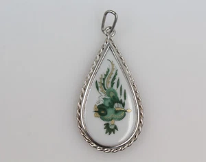 Schöner Meissener Porzellan Anhänger Drache Grün Meissen - Zdjęcie 1 z 5