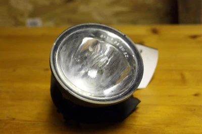 Pontiac Bonneville 1998 luz antiniebla (lente picada/cromo oxidado interior) usada Foto 1 de 4