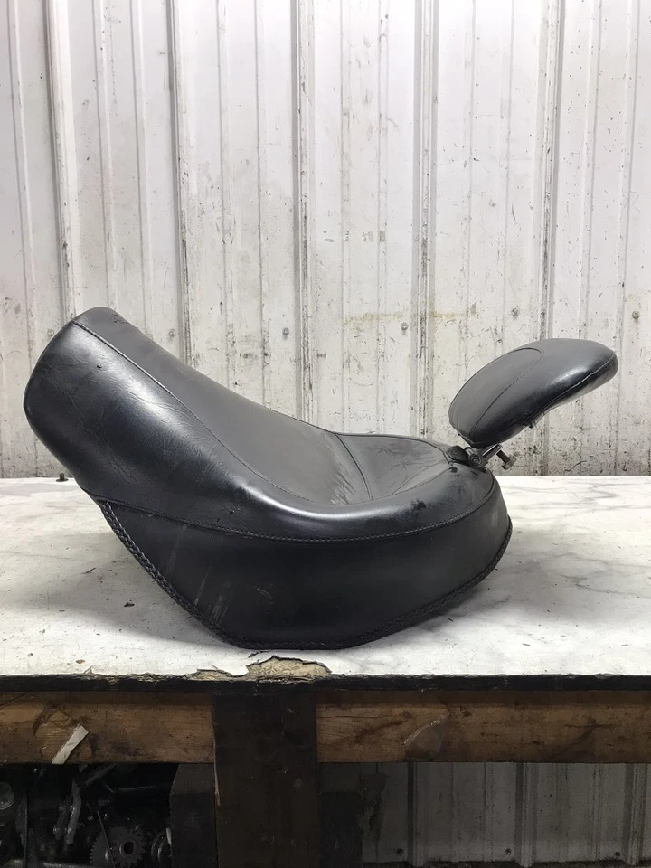 01 assento Honda GL1500 GL 1500 CF Valkyrie Mustang  - Imagem 1 de 4