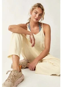 Free People Movement Hot Shot Slouchy Jumpsuit Boho y2k Baggy Pale Yellow Neu L - Bild 1 von 23