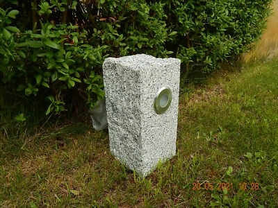 LED Gartenlampe Teichlampe Außenleuchte Wegeleuchte echter Stein 230 V  Granit - Bild 1 von 4