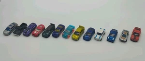 Konvolut Hot Wheels Straßenautos - 12 Autos - Bild 1 von 4