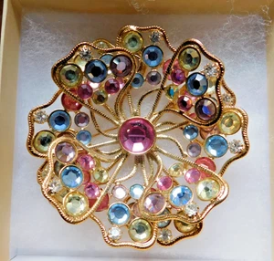 VTG. SIGNED KJL PINK BLUE AND YELLOW RHINESTONE 3 DIMENSIONAL FLOWER BROOCH 3" - Picture 1 of 10