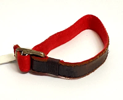 ABERCROMBIE & FITCH 红色棕色分散皮革手镯 全新带标签 — 第 1/4 张图片