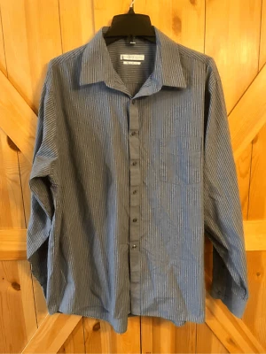 GEOFFREY BEENE 标准版型长袖纽扣前礼服衬衫 18 36/37 (3306) — 第 1/4 张图片