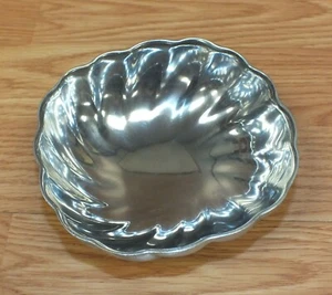 Wilton Armetale Aluminum-Based Alloy Metal Square 5 Inch Eddy Dipping Bowl  - Picture 1 of 6