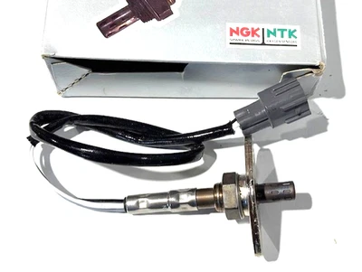 Nuevo sensor de oxígeno O2 NTK 24124 para camioneta Toyota 4Runner Land Cruiser 1988-1995 Foto 1 de 2