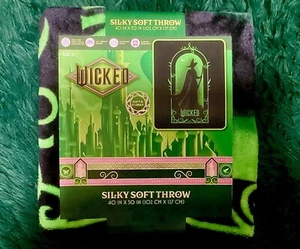 New WICKED ❤️ FOR GOOD Movie ELPHABA “No One Mourns the Wicked” Throw Blanket - Picture 1 of 9