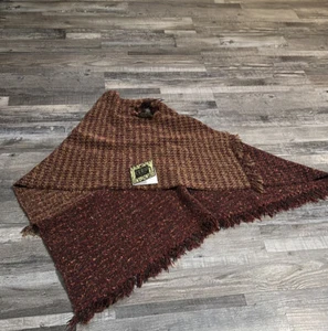 Curio One Size Cape Fringe New poncho Winter Button Pin Gift - Picture 1 of 10