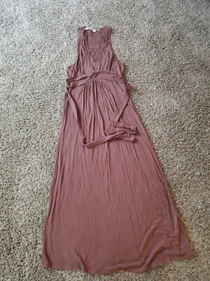 Maxi vestido. Talla XL. TOTALMENTE NUEVO Foto 1 de 4