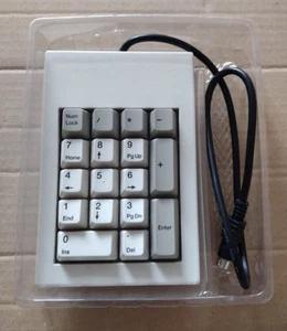 Vintage Numeric Keypad PS2 Brand New \ Boxed - Picture 1 of 5