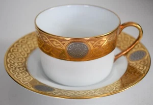 SELTENE RAYNAUD LIMOGES FRANKREICH *DON GIOVANNI* goldweiß PORZELLAN TEETASSE & UNTERTASSE - Bild 1 von 12