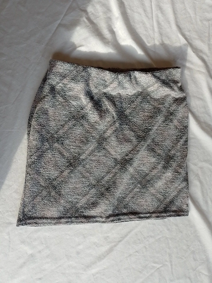 Women's Skirt Select Size 10 Short Grey 214 - Image 1 of 4