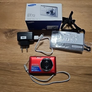 Digitalkamera Samsung ST72 Rot Zustand Sehr Gut In OVP Getestet Funktioniert Kam - Bild 1 von 8