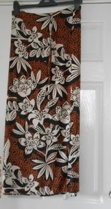 LOVELY LIGHTWEIGHT SUMMER LONG SKIRT - M&Co - SIZE 18 - Picture 1 of 5